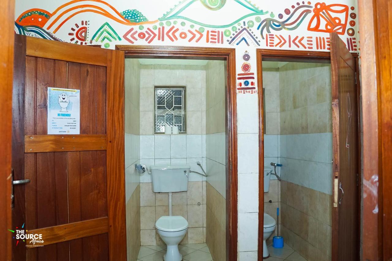 Hostel The Five Horsemen Kampala Zewnętrze zdjęcie