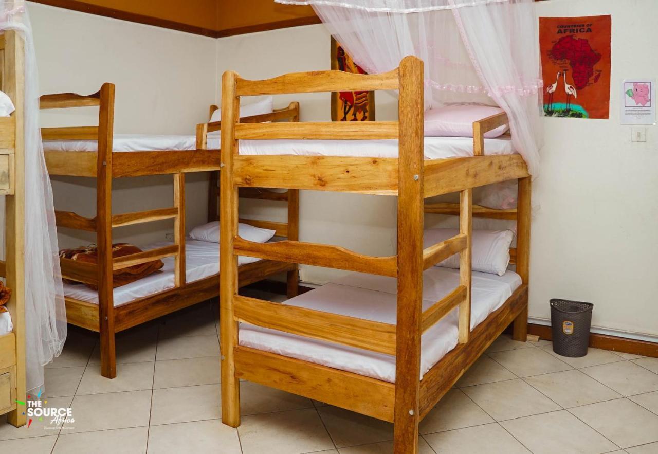 Hostel The Five Horsemen Kampala Zewnętrze zdjęcie